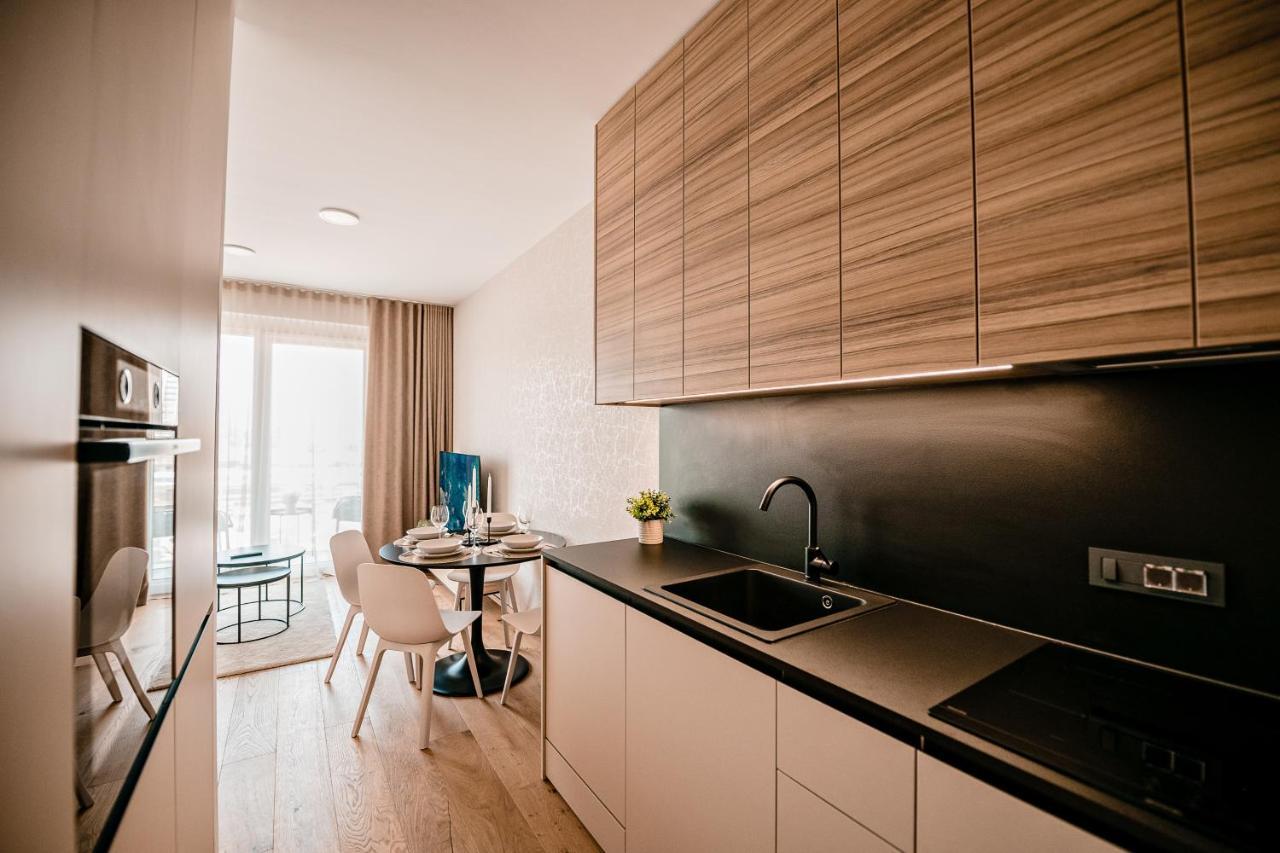 Sodoben Apartma V Centru Ljubljane Lubiana Esterno foto